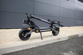 Elektricka kolobezka Angwatt CS1 2025 - 2