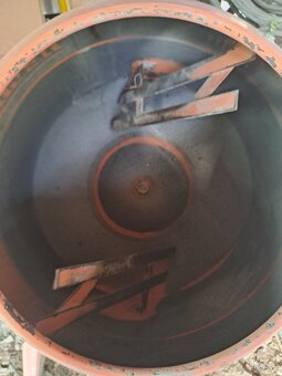 Miesacka hecht 2141 - 2