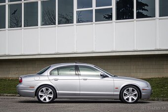 Jaguar S-Type 4,2 V8 300Ps - 2