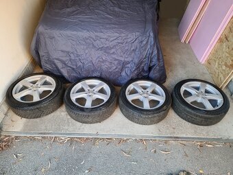 Predám 17" ALU disky 5x112 + zimné pneu - 2