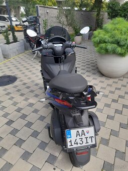 Predám Piaggio MP3 310 - 2