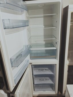 Predám chladničku Haier 187cm - 2