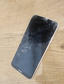 Huawei p20 lite..ma nefunkčný displej - 2