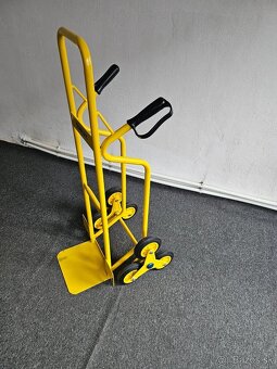 Rudla schodikovy vozik - 2