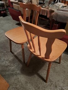 Predám drevené stoličky - 2