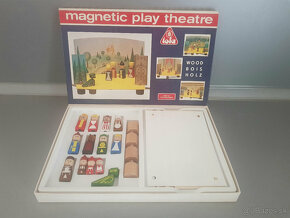 Retro detské drevené magnetické divadlo - 2