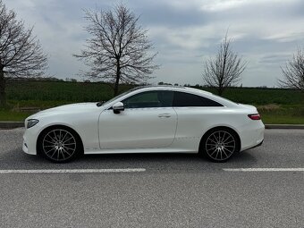 Mercedes Benz E coupé - 2