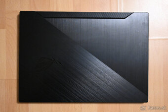 Predám herný notebook ASUS ROG Zephyrus GA502IV - 2