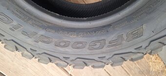 BFGoodrich Mud Terrain T/A KM3 255/70 r16 - 2