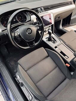 Prenajmem VOLKSWAGEN PASSAT COMBI B8 aj na TAXI - 2
