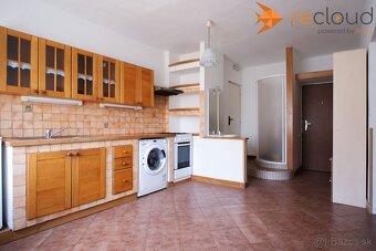 1-Izbový byt Levice - 2