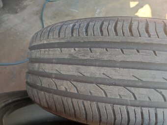 235/55 r17 - 2
