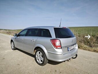 Astra caravan H 1.9CDTi 74kw 111jahre - 2