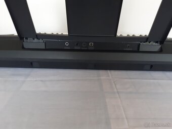 Keyboard Yamaha PSR-E373 - 2