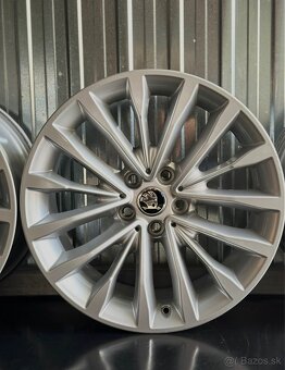 #10 Elektróny originál Škoda 5x112 r18 - 2