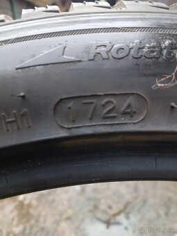 Hankook W330 Winter icept evo3 97V 245/40/R18 - 2