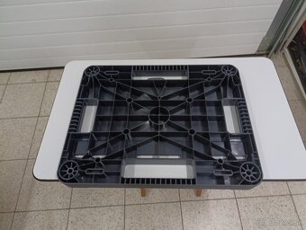 Predam Tanos ,Festool držiak na systainer. - 2