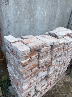 Darujem tehly za odvoz - 2