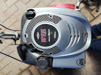 Predám rotovátor Briggs straton 675 - 2