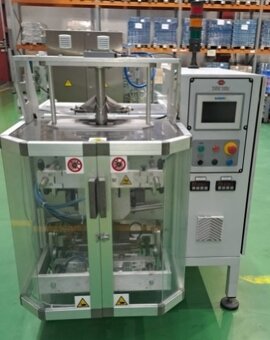 Rok výroby 2018, balící stroj Ramac VERT 0410 - 2