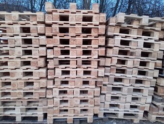 Predám drevené palety - 2