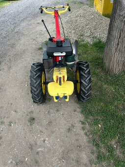 AGZAT V TOP STAVE - 2