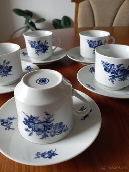 Porcelánove kávové šálky Modrá ruža - 2