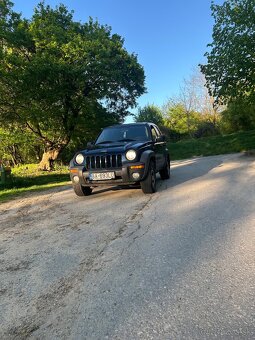 Jeep cherokee kj 2.8 crd - 2
