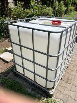 Ibc kontajner , 1000litrova plastová nadrz ,sud, barel , - 2