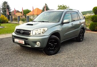 TOYOTA RAV4 2.0 D-4D 4x4 85kW - 2004 - KLIMA- ŤAŽNE - ŠPZ- - 2