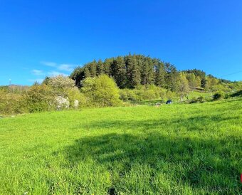 Pozemok pre rodinný dom Bytča - Pšurnovice - 1284 m2 - 2