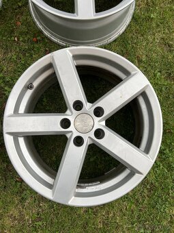 Alu disky Borbet R17 5x112 ET35 7.5J - 2