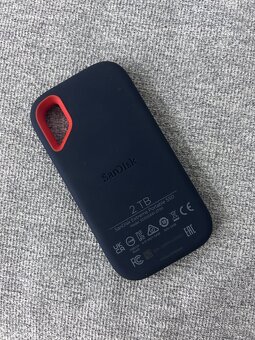 Predám externý SSD disk SanDisk Extreme Portable 2 TB - 2