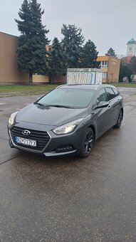 Hyundai i40 CW combi 1.7 CRDI AUTOMAT - 2