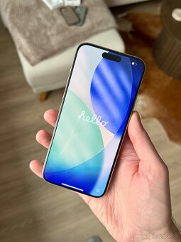 iPhone 15 Pro Max 256GB Natural Titanium - 2