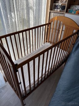 Drevená detská postielka z masívu - 2
