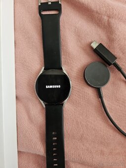 Samsung smart watch 5 - 2