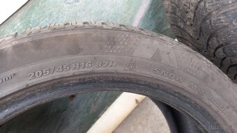205/45 R16 - 2