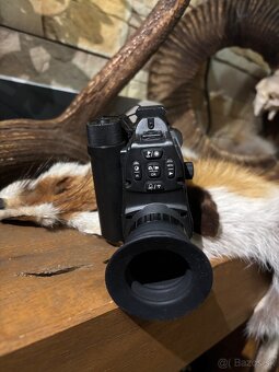 zásadka Pard NV007SP1 s dialkomerom - 2