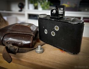 Starý hostoricky fotoaparát Vebur meoptamirar - 2