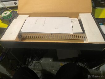 Dbx 131 - 2