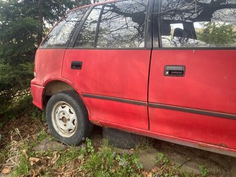 Predam subaru justy 4x4 v celku - 2