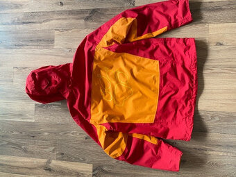 Predám detskú nepremokavú bundu Jack Wolfskin - 2