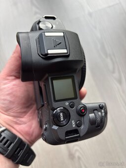Canon EOS R - 2