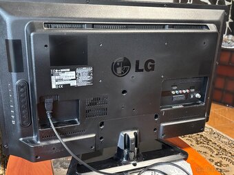 Televizor LG 80cm - 2