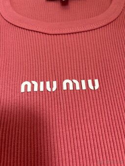Miu Miu top ružové - 2