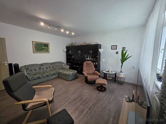 rodinný dom 135 m2+garáž 24 m2+pozemok 552 m2, Nová Dubnica - 2