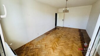 Na predaj 3 i VM byt 82 m2 s balkónom v Partizánskom - sídli - 2