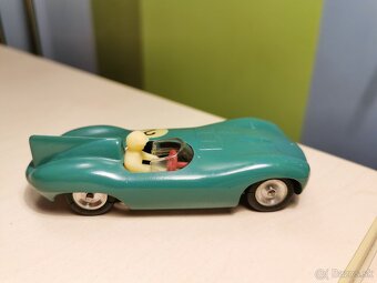 Solido Jaguar D type Séria 100 - 2