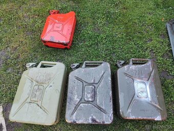 Kanister, kanistre na benzín - 2